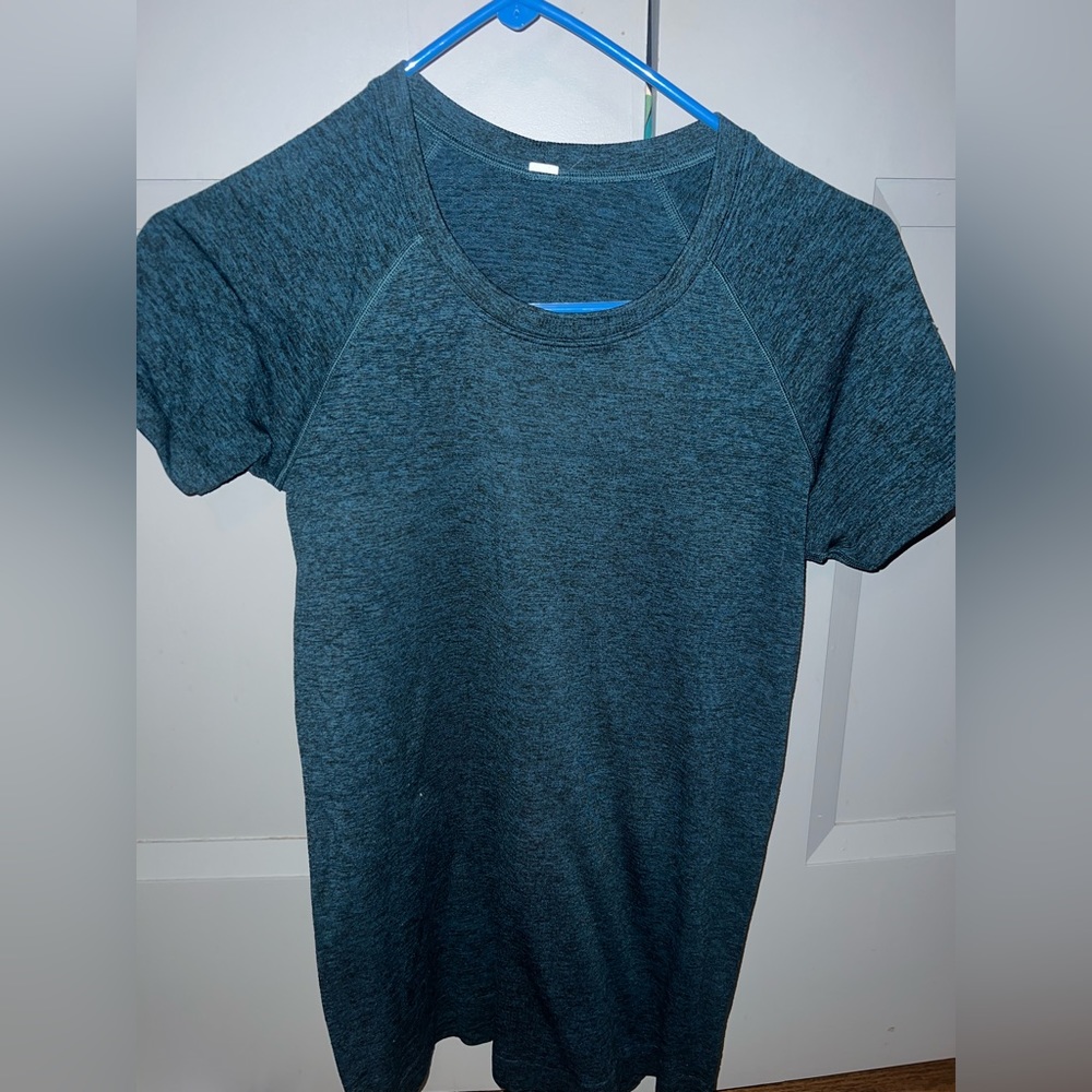 Lululemon swiftly tech